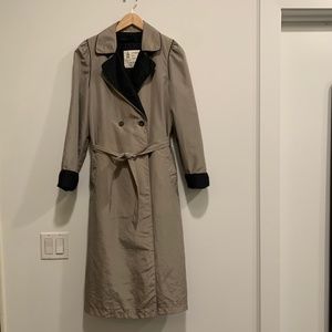 Vintage London Fog Trench Coat Size 6